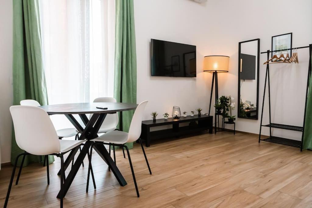 Re Di Roma Apartment Екстер'єр фото